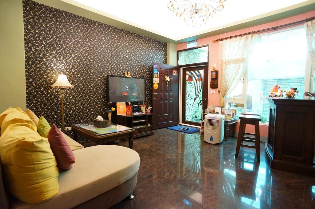 Yaya House Bed & Breakfast Jiaxin Exterior photo
