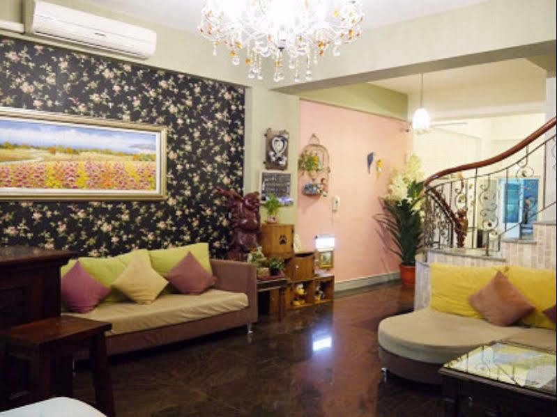 Yaya House Bed & Breakfast Jiaxin Exterior photo